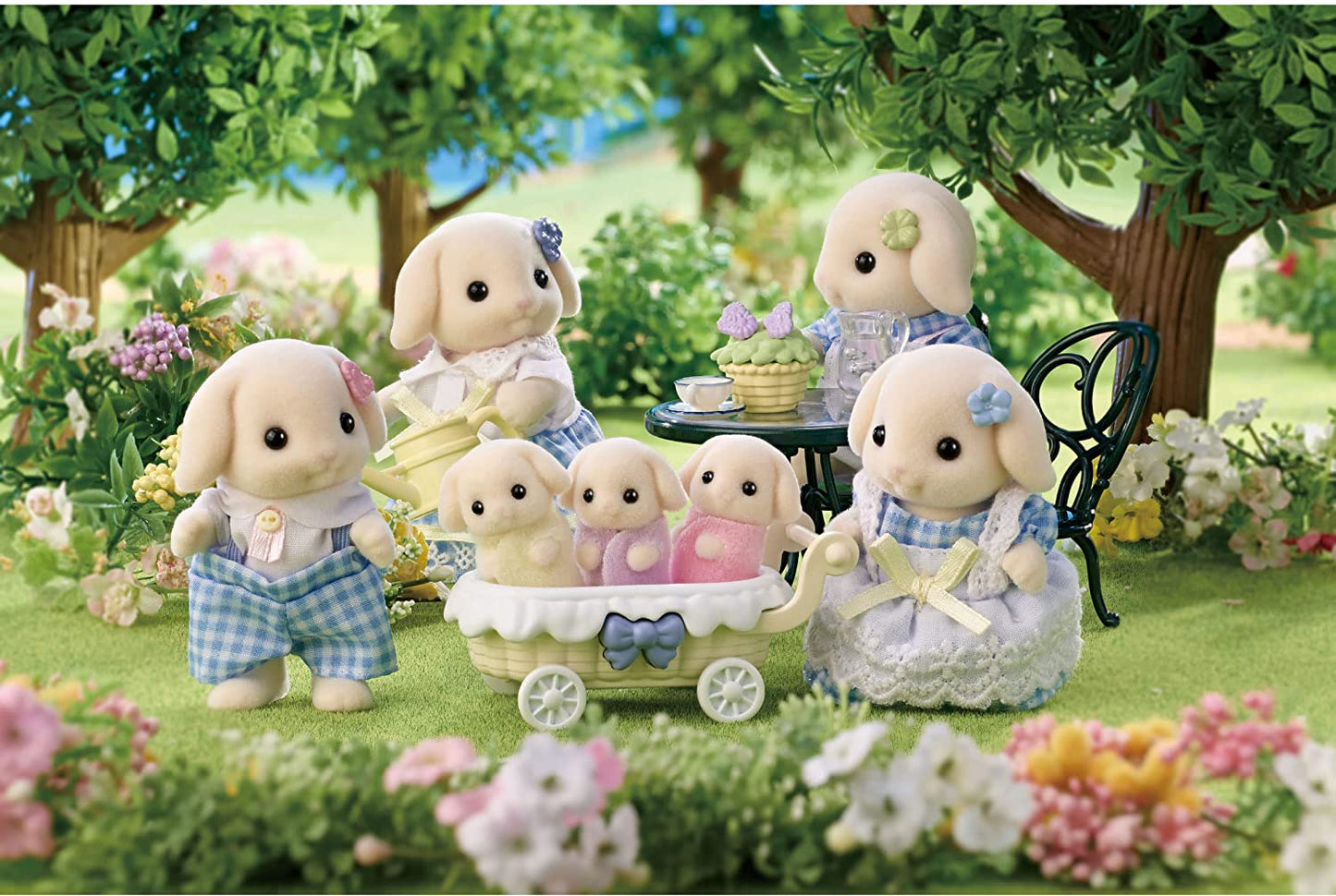 Sylvanian Families Flora Rabbit Family Flower Care Set Twins Baby Doll House Accessories Miniature Toys cloverlaneph clover lane