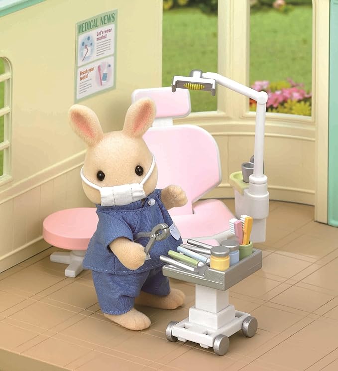 Sylvanian Families Country Dentist Nurse Clinic Doctor Doll House Accessories Miniature Toys