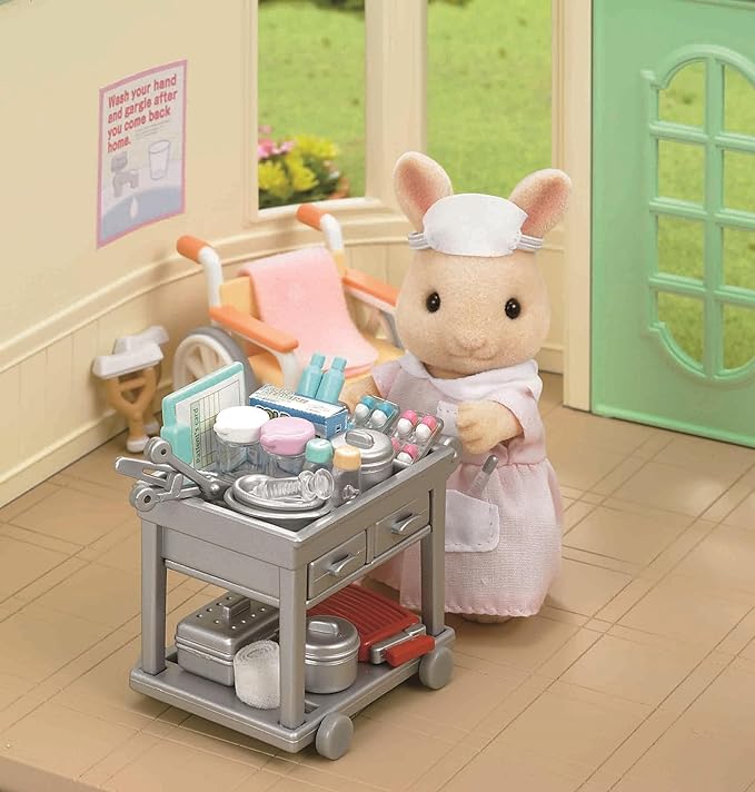 Sylvanian Families Country Dentist Nurse Clinic Doctor Doll House Accessories Miniature Toys