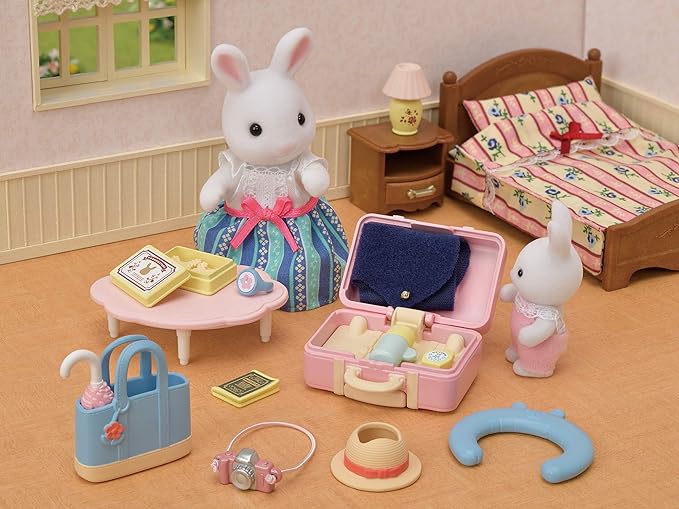 Sylvanian Families White Rabbit Travel Set Snow Mother Doll House Accessories Miniature Toy
