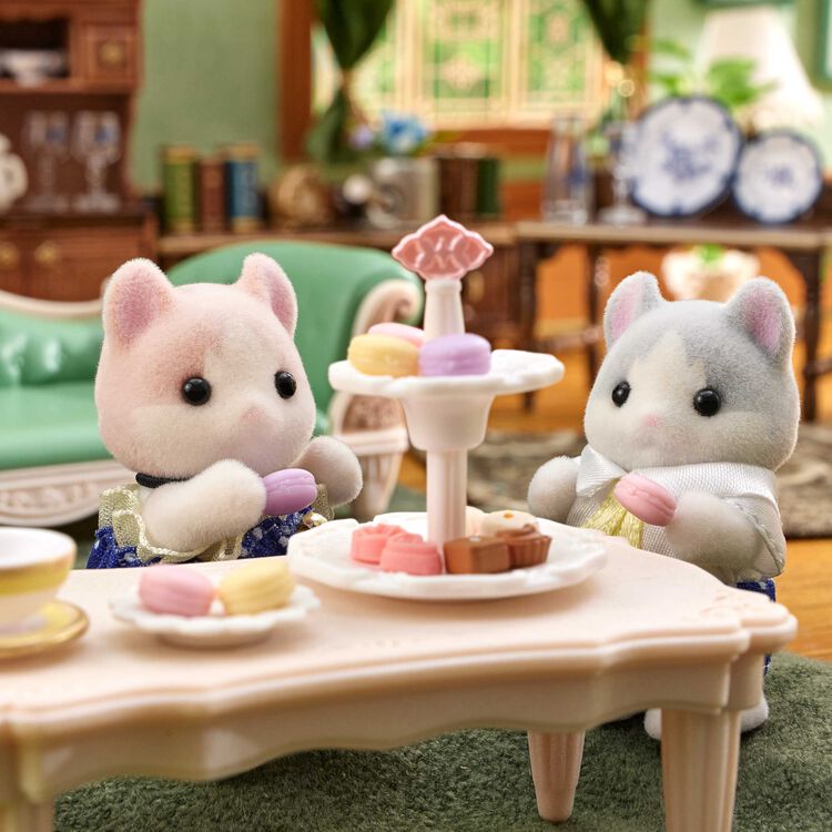 Sylvanian Families Karl Mineko Curled Ear Cat Family Baby Sweets Doll House Accessories Toys