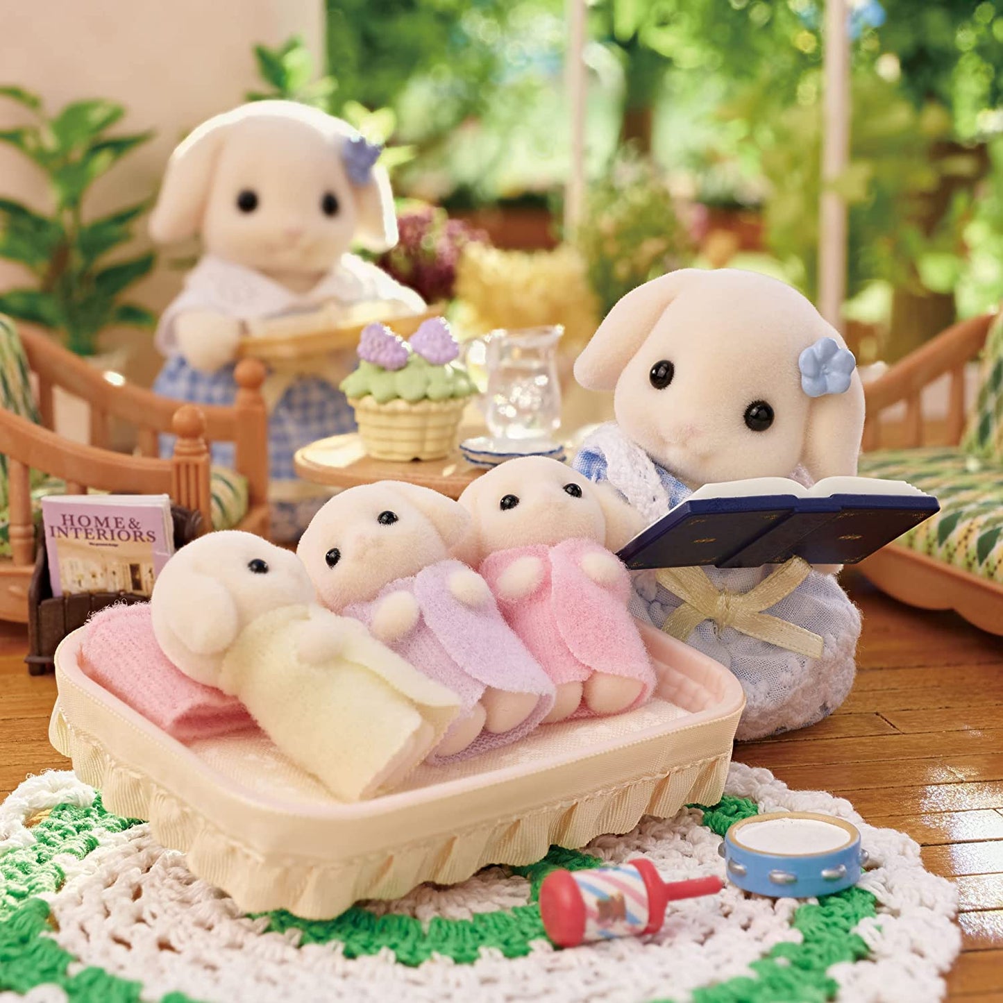 Sylvanian Families Flora Rabbit Family Flower Care Set Twins Baby Doll House Accessories Miniature Toys cloverlaneph clover lane
