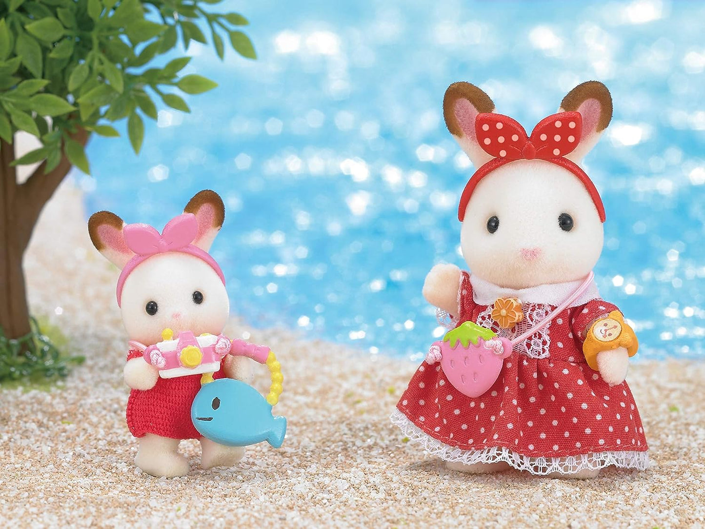 Sylvanian Families Outing Accessory Set Clothes Hat Bag Doll House Accessories Miniature Toys