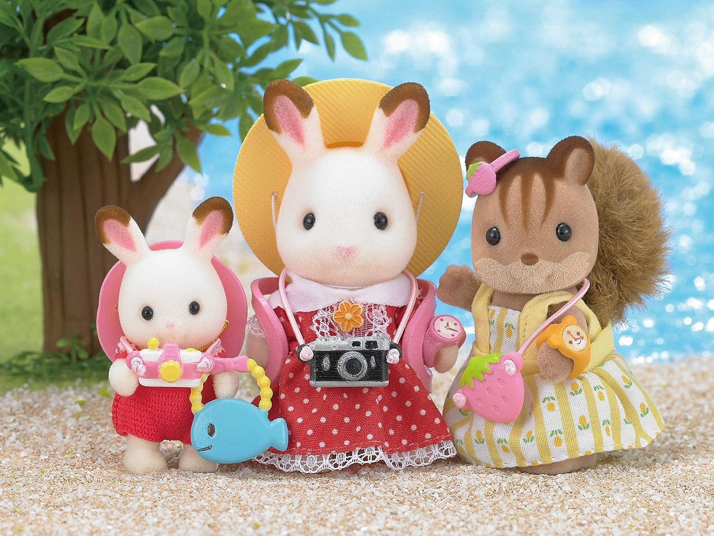 Sylvanian Families Outing Accessory Set Clothes Hat Bag Doll House Accessories Miniature Toys